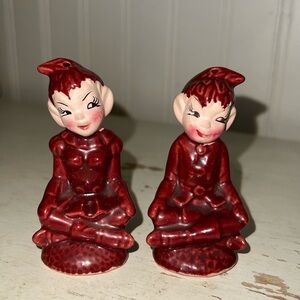 MCM Gilbert Christmas Elves salt pepper shakers